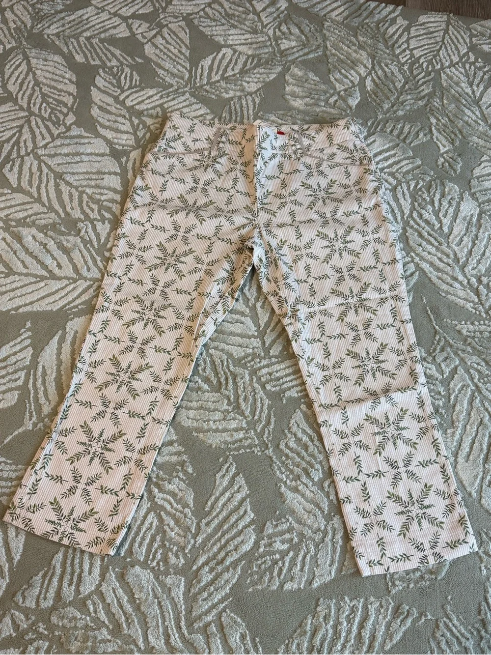 Anthropologie Cartonnier Charlie Trouser‎ Medallion Leaf Print, Size 8